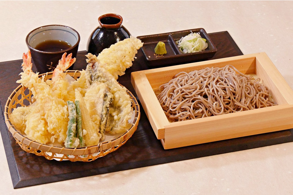 天丼うしおや